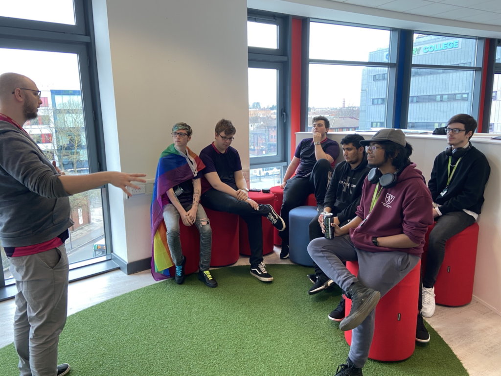 Coventry College’s Esports team in team briefing