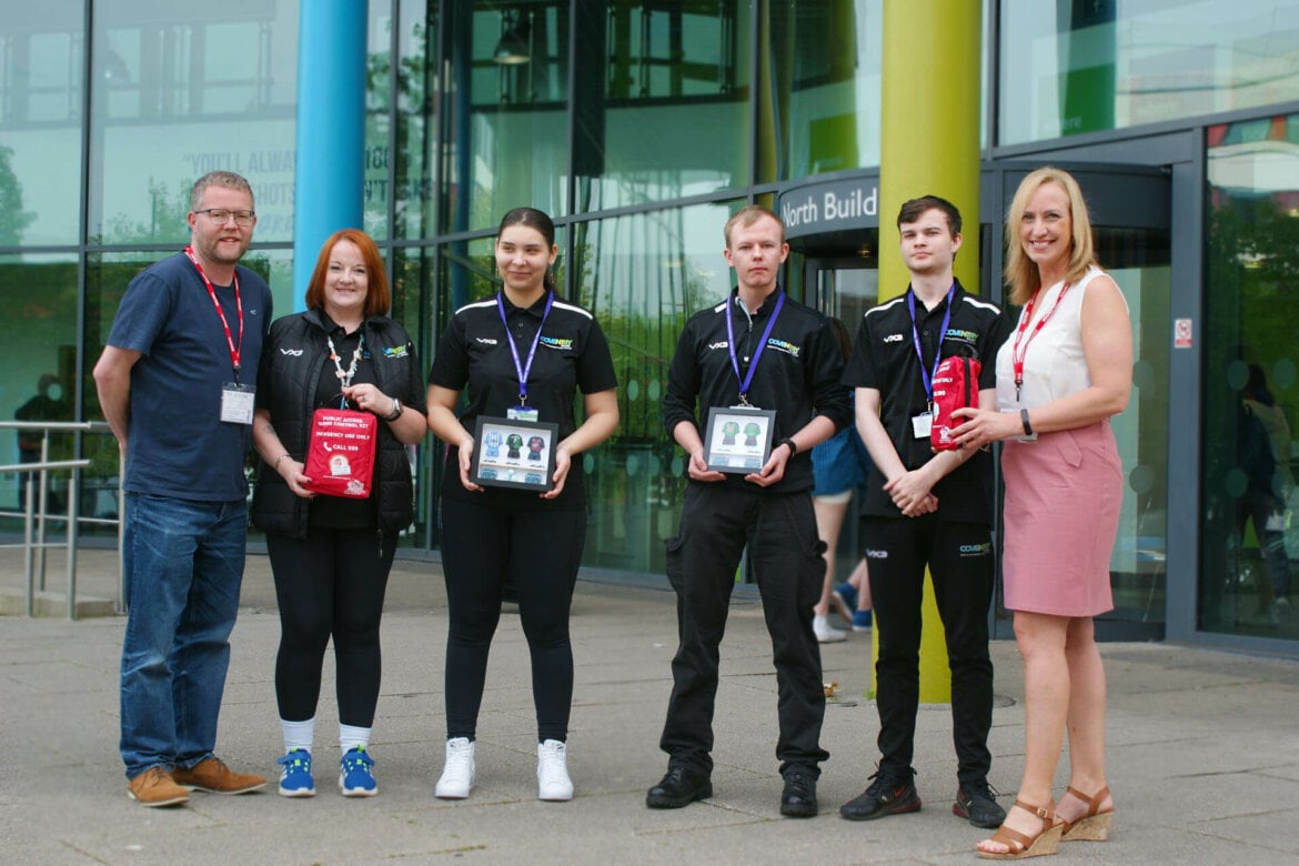 Uniformed Public Service receive bleed kit