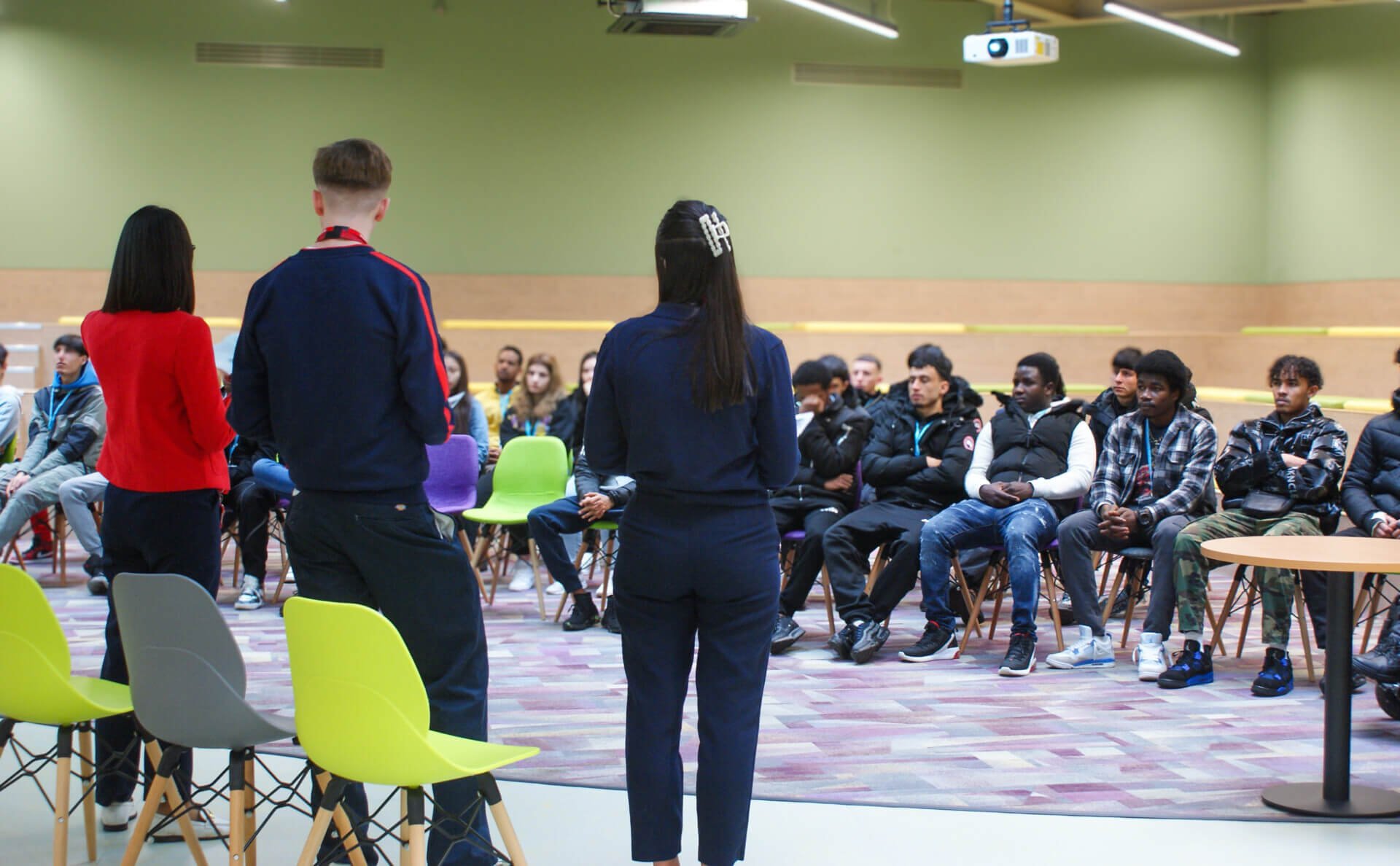 Virgin Money talking to ESOL students