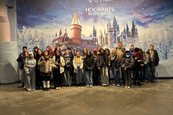 Architecture students group photo at Harry Potter world